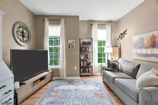 1002 Cunningham Ct, Belleville, NJ 07109 - Photo 14