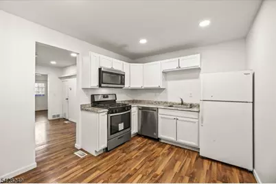270-270A Sitgreaves St, Phillipsburg, NJ 08865 - Photo 6