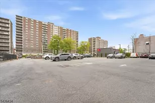 902 N 5th St, Newark, NJ 07107 - Photo 24