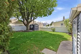 107 Mt Prospect Ave, Clifton, NJ 07013 - Photo 38