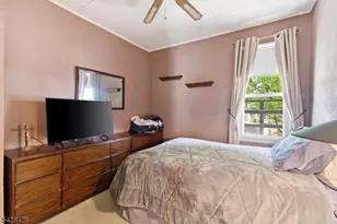 107 Mt Prospect Ave, Clifton, NJ 07013 - Photo 18