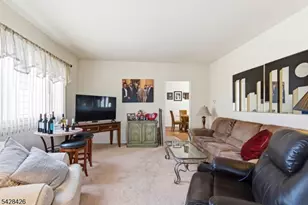 107 Mt Prospect Ave, Clifton, NJ 07013 - Photo 20