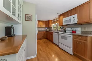 1100 Stanton Lebanon Rd, Clinton Township, NJ 08833 - Photo 14