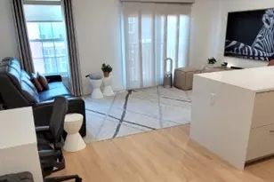 7 Soho Dr, Jersey City, NJ 07305 - Photo 2