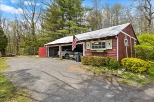 685 Woodglen Rd, Lebanon Township, NJ 08826 - Photo 4