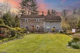 685 Woodglen Rd, Lebanon Township, NJ 08826 - Photo 2
