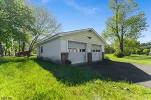 123 Lilac Dr, Clinton Township, NJ 08801 - Photo 24