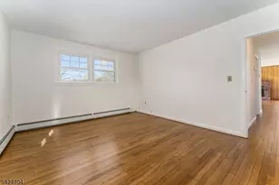123 Lilac Dr, Clinton Township, NJ 08801 - Photo 12
