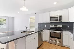 262 2nd Ave, Newark, NJ 07107 - Photo 6