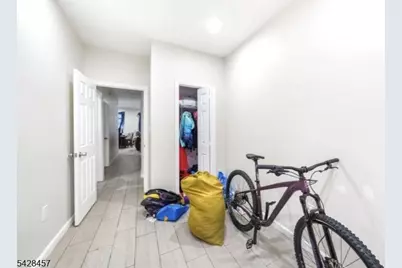 1007 Julia St, Elizabeth, NJ 07201 - Photo 6