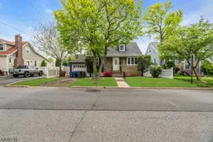 347 Livingston Rd, Linden, NJ 07036 - Photo 4