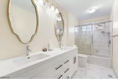 70 Hartley Ln, Bernards Township, NJ 07920 - Photo 32