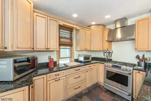 107 Sheridan Ave, Roselle Park, NJ 07204 - Photo 8