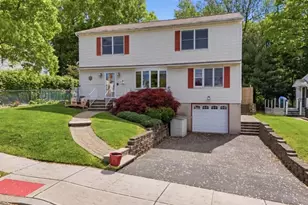 71 Hackberry Pl, Clifton, NJ 07013 - Photo 1