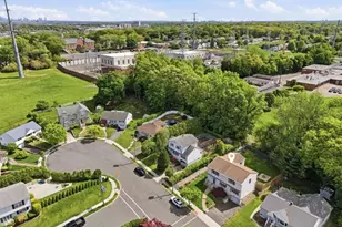 71 Hackberry Pl, Clifton, NJ 07013 - Photo 2