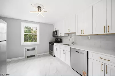 445 Morris Ave #14, Springfield Twp., NJ 07081 - Photo 10
