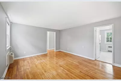 445 Morris Ave #14, Springfield Twp., NJ 07081 - Photo 20