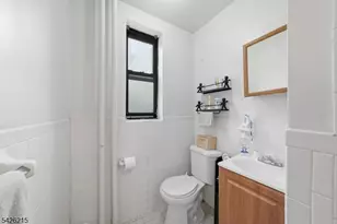 429 Fairmount Ave, Jersey City, NJ 07306 - Photo 18