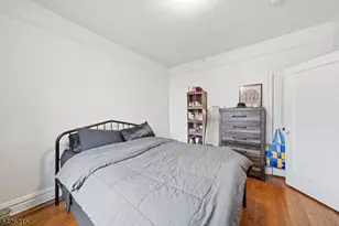 429 Fairmount Ave, Jersey City, NJ 07306 - Photo 12