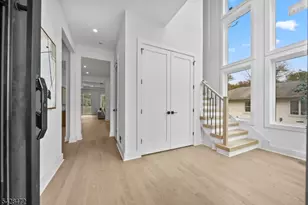 52 Congressional Pkwy, Livingston, NJ 07039 - Photo 2