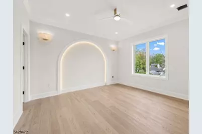52 Congressional Pkwy, Livingston, NJ 07039 - Photo 26