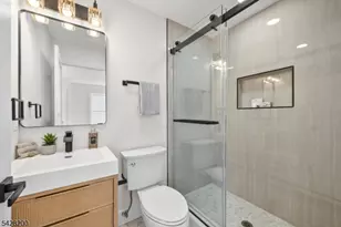 415 Mt Prospect Ave, Clifton, NJ 07012 - Photo 20