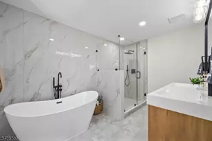 415 Mt Prospect Ave, Clifton, NJ 07012 - Photo 32