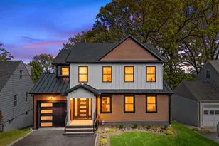 415 Mt Prospect Ave, Clifton, NJ 07012 - Photo 4