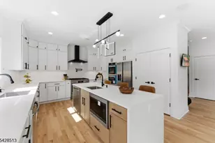 95 Huron Ave, Clifton, NJ 07013 - Photo 16