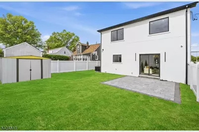 95 Huron Ave, Clifton, NJ 07013 - Photo 40