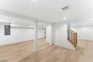 95 Huron Ave, Clifton, NJ 07013 - Photo 36