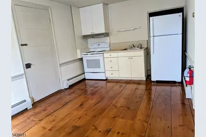14 Sandbrook Headquarters, Delaware Township, NJ 08559 - Photo 6