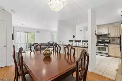 45 Colton Cir, West Orange Township, NJ 07052 - Photo 4