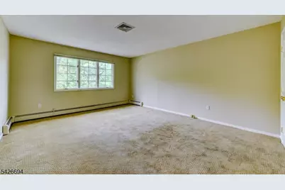 7 Matthew Rd, Wayne, NJ 07470 - Photo 26