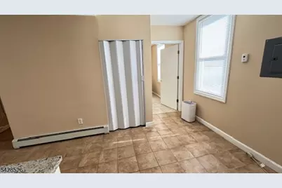 321 John St, Harrison, NJ 07029 - Photo 4