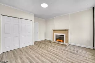 318 S 7th St, Elizabeth, NJ 07202 - Photo 8