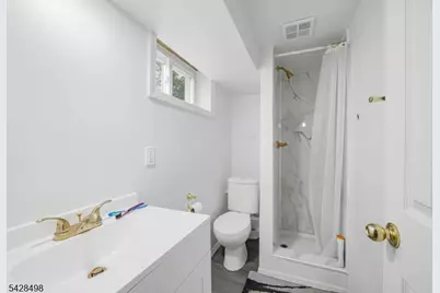 1104 Salem Rd, Union Township, NJ 07083 - Photo 18