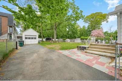 1104 Salem Rd, Union Township, NJ 07083 - Photo 22