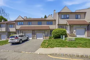 11 Deer Hill Ct, Boonton Town, NJ 07005 - Photo 2