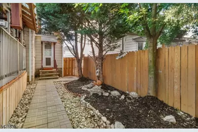 120 Livingston Rd, Linden, NJ 07036 - Photo 14