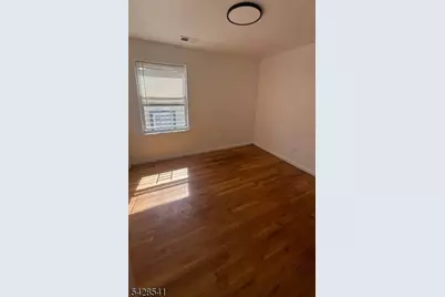 94 Osborne Ter, Newark, NJ 07108 - Photo 8