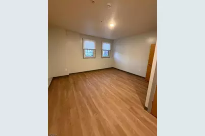 70 W Grand #17, Elizabeth, NJ 07202 - Photo 4