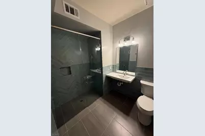 70 W Grand #17, Elizabeth, NJ 07202 - Photo 2