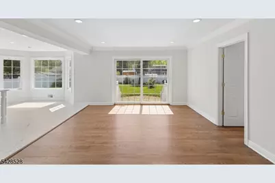 49 Hall Dr, Clark Township, NJ 07066 - Photo 14