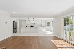 49 Hall Dr, Clark Township, NJ 07066 - Photo 22