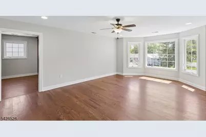 49 Hall Dr, Clark Township, NJ 07066 - Photo 22