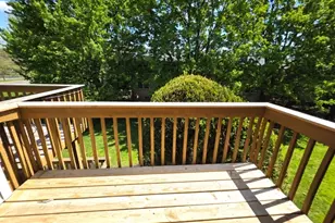 1030 Robin Rd, Hillsborough Township, NJ 08844 - Photo 20
