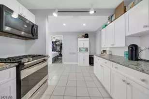31 Roome St, Lincoln Park, NJ 07035 - Photo 10