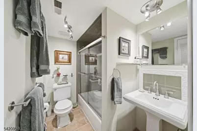 36 Countryside Dr #36, Bernards Township, NJ 07920 - Photo 16
