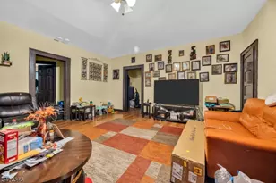 34 Church St, Bound Brook, NJ 08805 - Photo 8